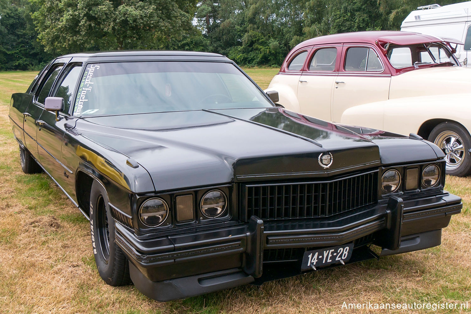 Kustom Cadillac Series 75 uit 1973